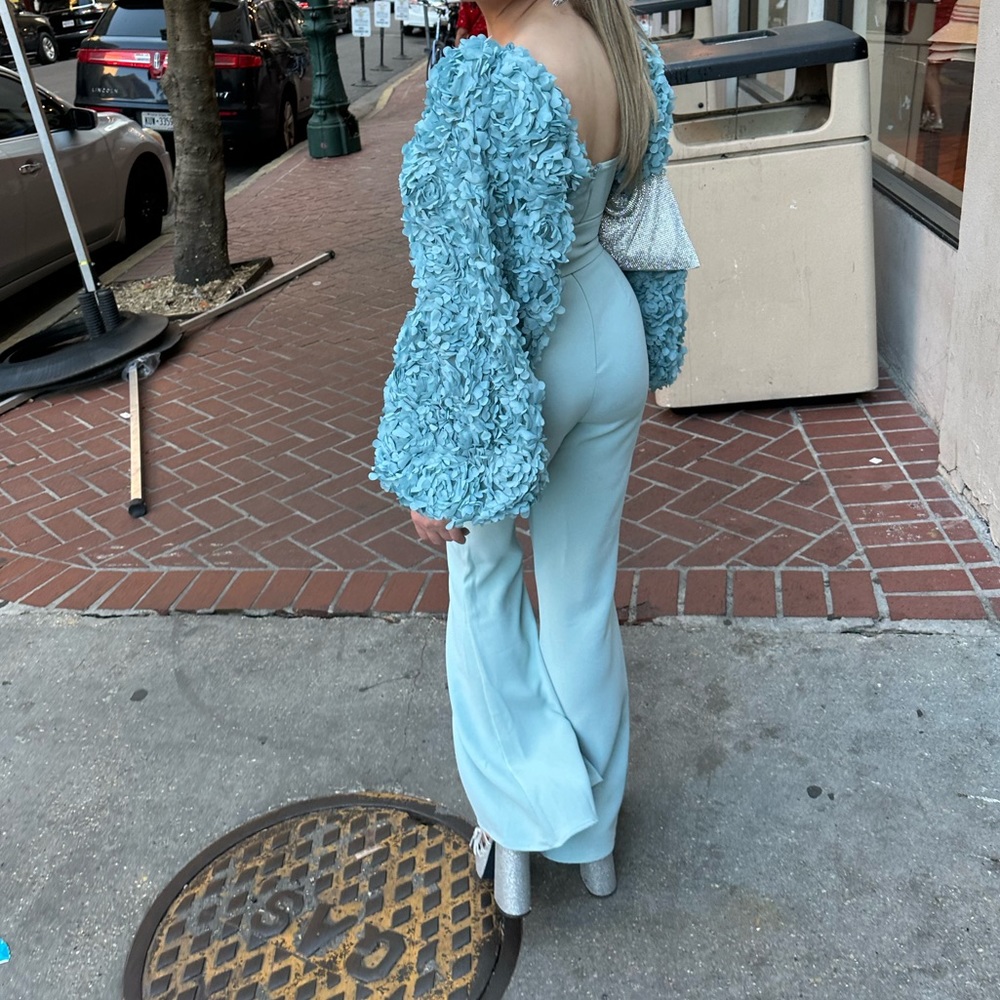 ASOS LUXE 3D floral sleeve jumpsuit with belt in blue - Picture 5 of 10